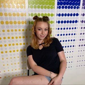 Meet your Posher, Hannah